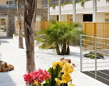 Aregai Aparthotel 4*
